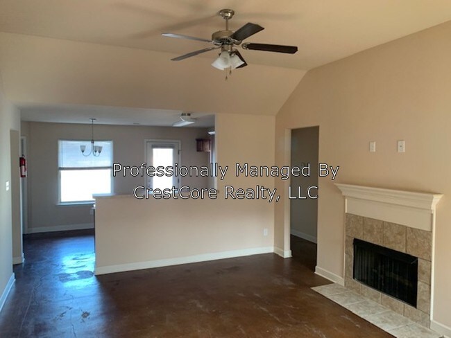 Building Photo - 3920 Shae Pierce Dr