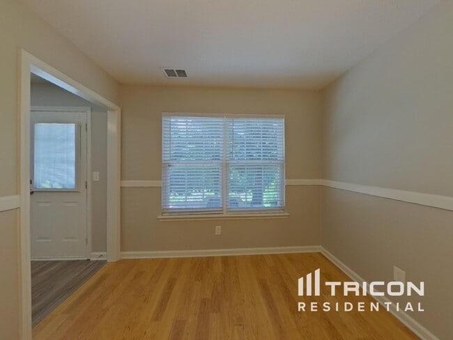 Building Photo - 1268 Winding Path Rd