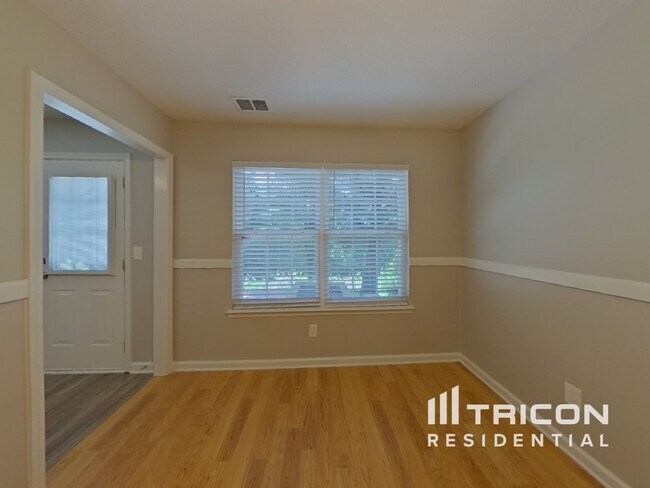 Foto del edificio - 1268 Winding Path Rd
