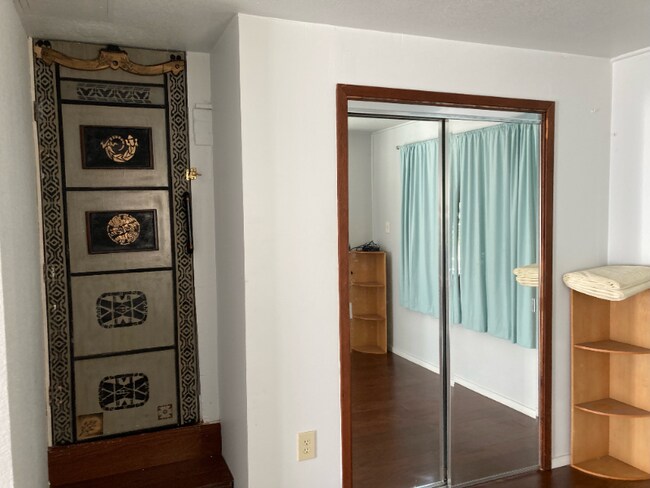 Foto del edificio - 6170 Plymouth Ave