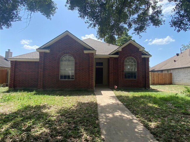 Foto del edificio - 6443 Kentwick Dr