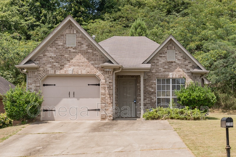 Foto principal - 2104 Willow Glenn Dr