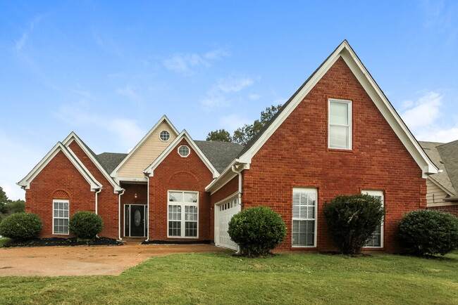 Building Photo - 1122 Worthington Dr