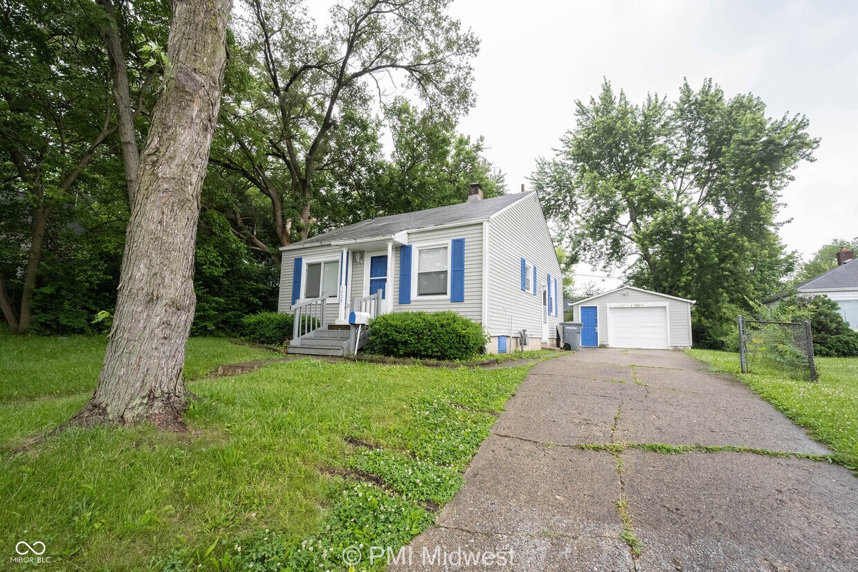 Foto principal - 5329 E Sutton St