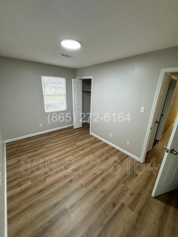 Foto del edificio - 4034 Deer Run Dr