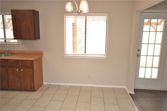 Foto del edificio - 1105 Green Valley Cove