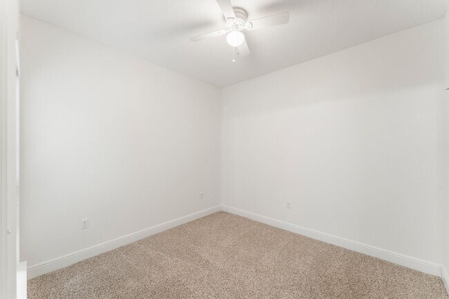 Building Photo - 1078 Cocobolo Dr