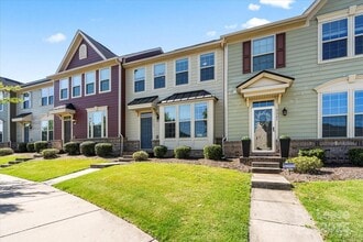 Building Photo - 3323 Major Samuals Way