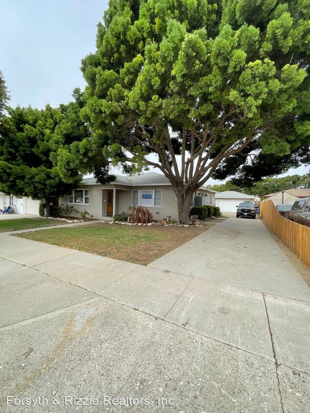 Primary Photo - 2 br, 1 bath House - 211 Lynn Drive