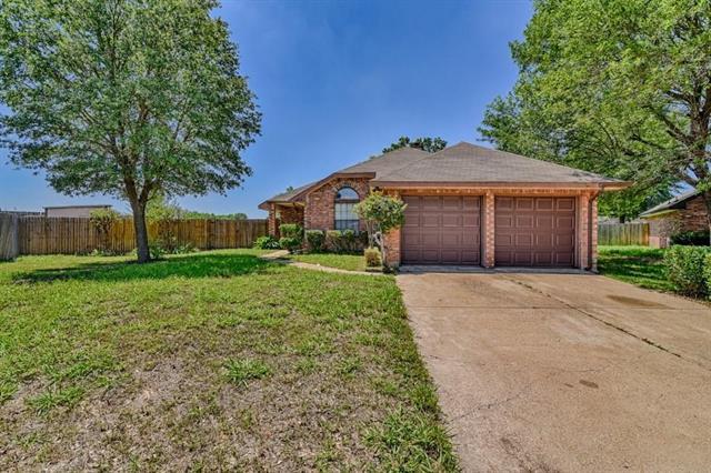 Foto principal - 5500 Silver Maple Dr