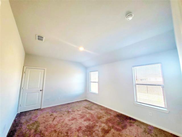 Foto del edificio - 16612 Portage St