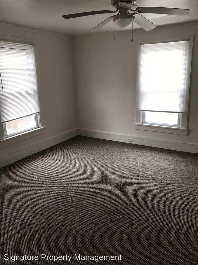Building Photo - 3 br, 2 bath House - 222 W. Nelson Street
