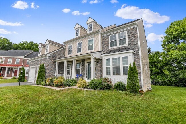Building Photo - 19004 Mount Maple Ct