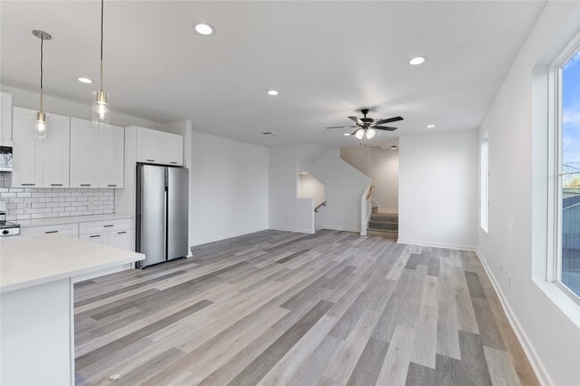 Building Photo - 2702 Winbern St