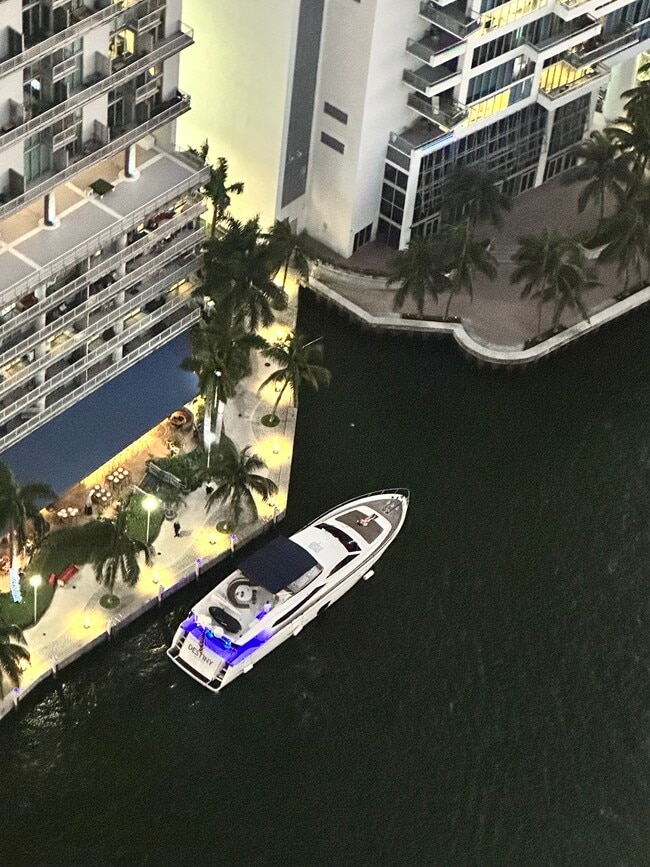 Building Photo - 92 SW 3rd St