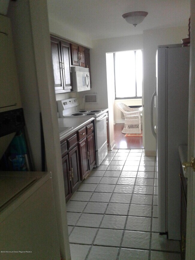 1 Channel Dr Unit 1705, Monmouth Beach, NJ 07750 Condo for Rent in