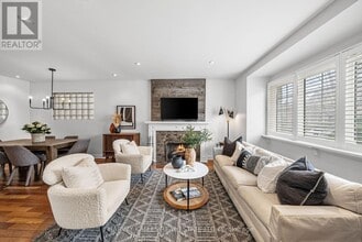 Building Photo - 364 Deloraine Ave