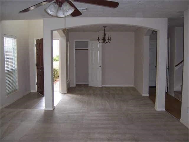 Foto del edificio - 3710 Windmill Village Dr