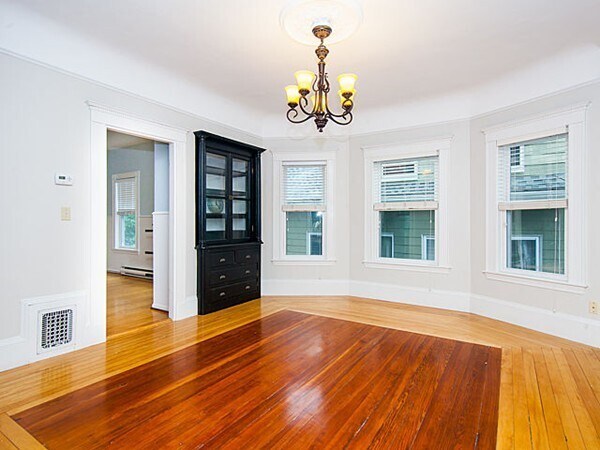 Foto del edificio - 86 Belmont St