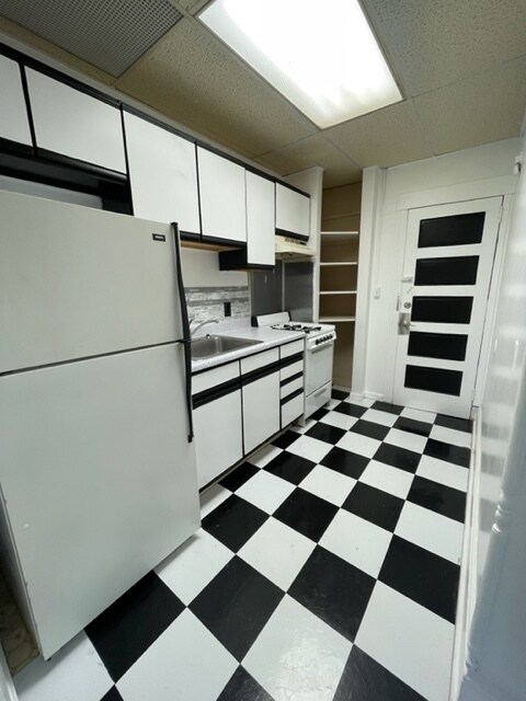 Primary Photo - 116 Hamilton St