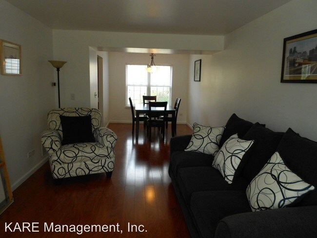 Building Photo - 3 br, 1.5 bath House - 1165 Blackburn Drive