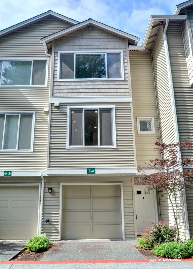 Building Photo - 13400 Dumas Rd