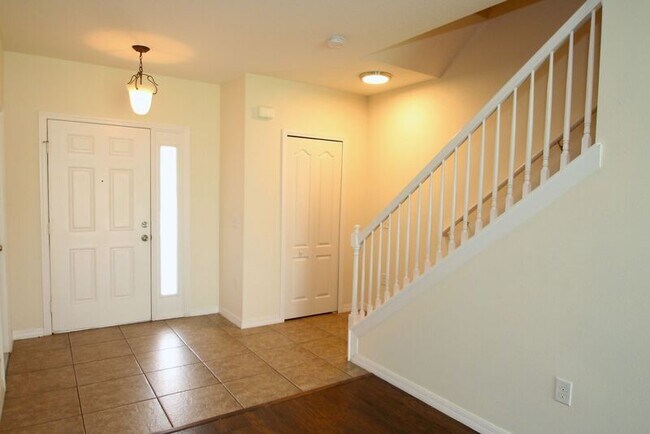Building Photo - 2358 Chatham Pl Dr