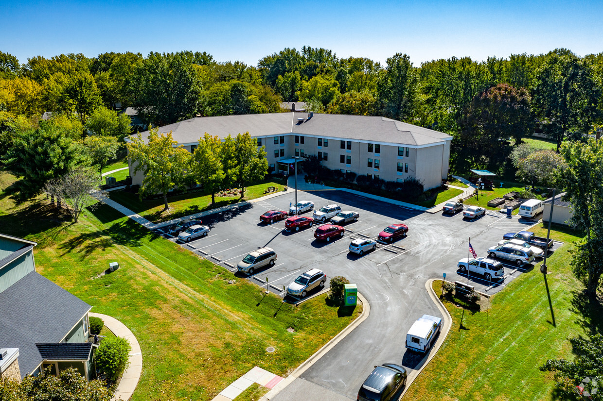 Foto del edificio - Woods Chapel Lodge