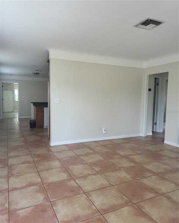 Building Photo - 5721 10th Ave N