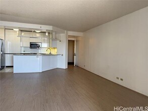 Building Photo - 1212 Nuuanu Ave