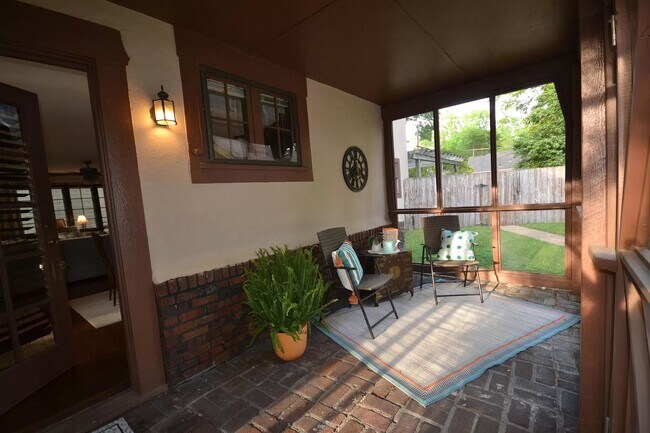Foto del edificio - 750 N Auburndale St