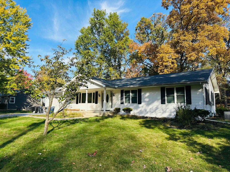 Primary Photo - 1296 Evergreen Rd
