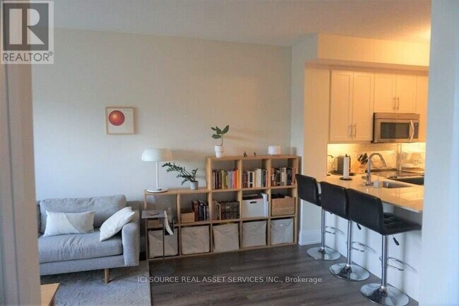 Photo du bâtiment - 1 Old Mill Dr