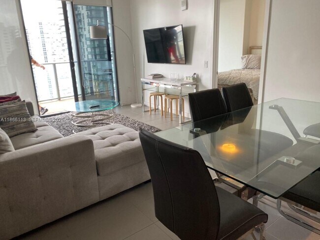 Foto del edificio - 1600 NE 1st Ave