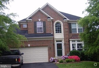 Building Photo - 9778 Lorraine Carol Way