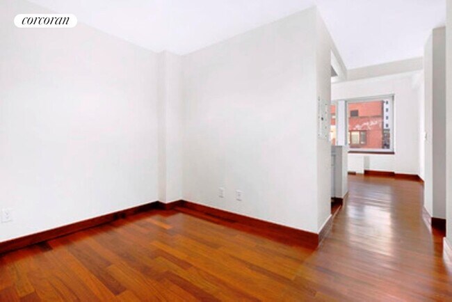 Foto del edificio - 305 E 63rd St