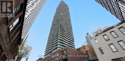 Building Photo - 100 Dalhousie St
