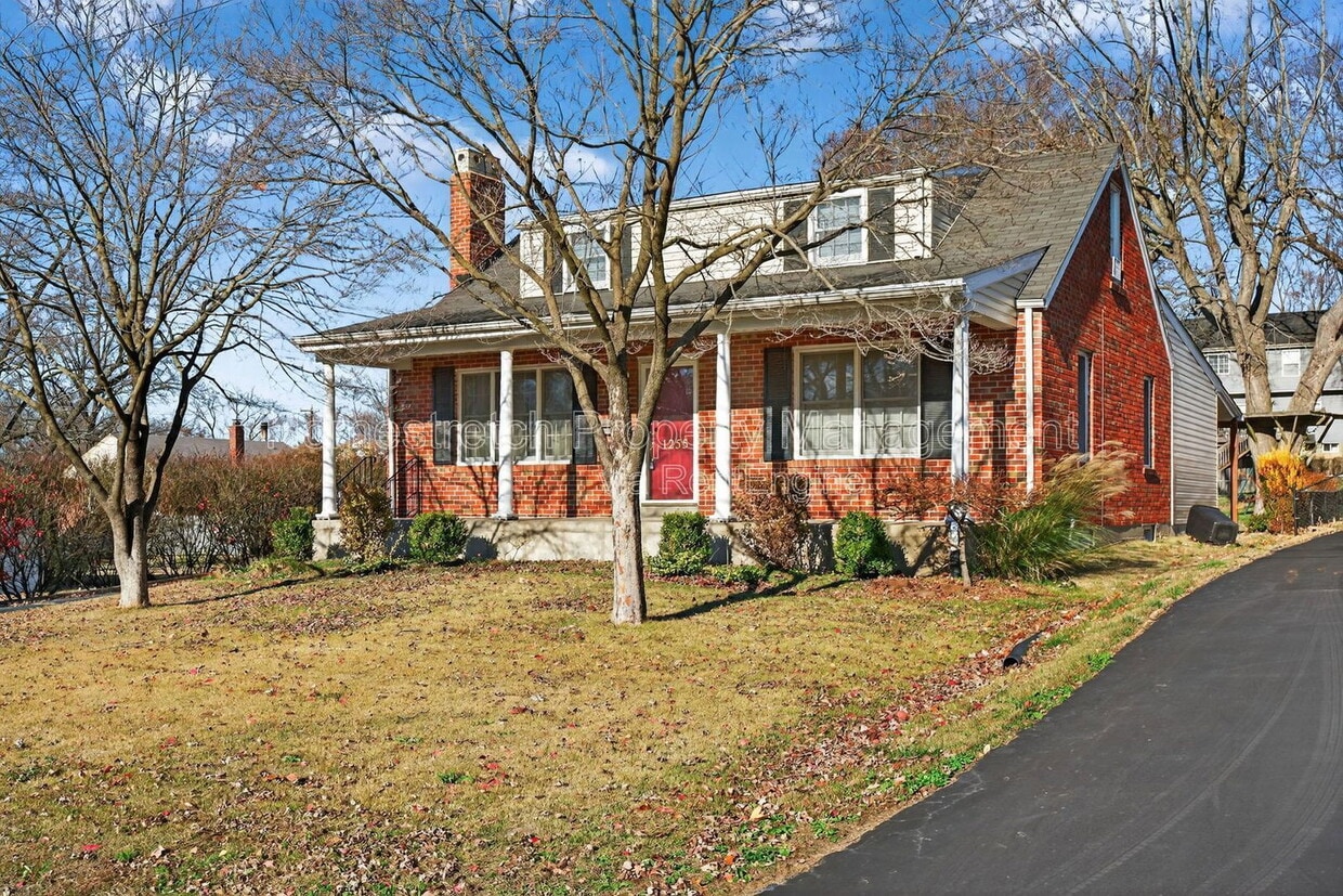 Foto principal - 1255 St Antoine St