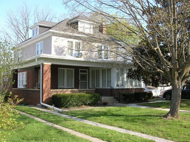 Building Photo - 1021 Potomac Ave
