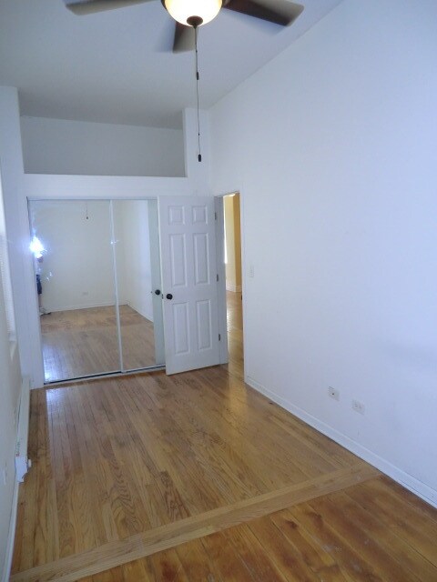 Foto del edificio - 2728 N Artesian Ave