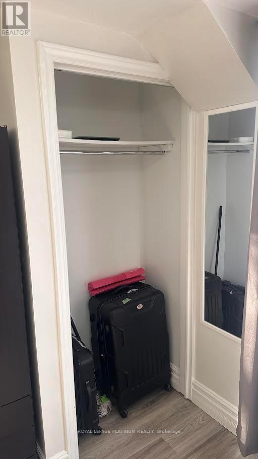 Building Photo - 112 Cutters Crescent