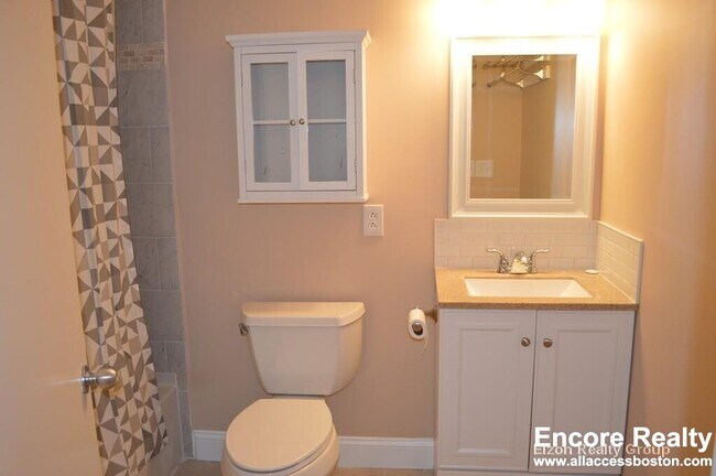 Foto del edificio - 276 Chestnut Hill Ave