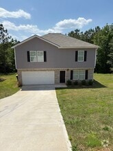 Building Photo - 285 Pebble Ridge Dr