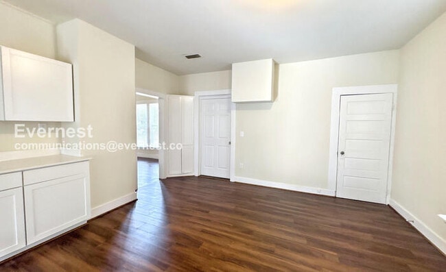 Foto del edificio - 1629 Alemeda Ave SW