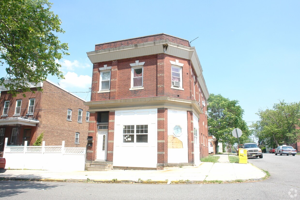 Foto del edificio - 708 Cortlandt St