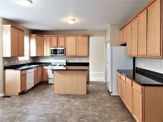 Building Photo - 2701 Frontier Lane