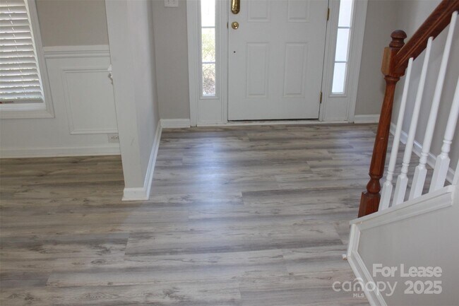 Foto del edificio - 14604 Asheton Creek Dr
