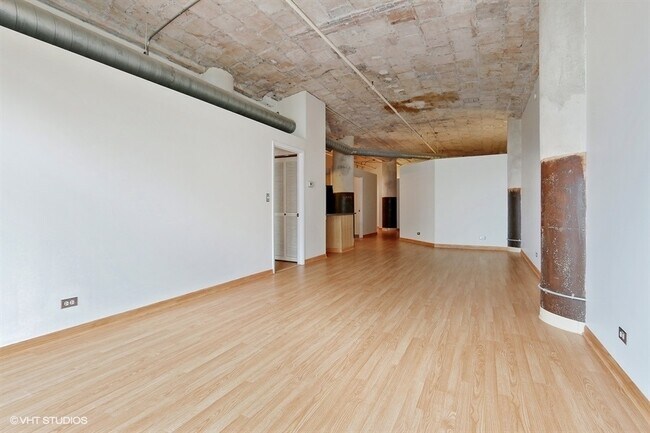 Foto del edificio - 801 S Wells St