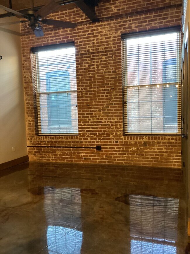 Foto del edificio - 1 Bedroom 1 Bathroom Apartment in Red Lion, PA