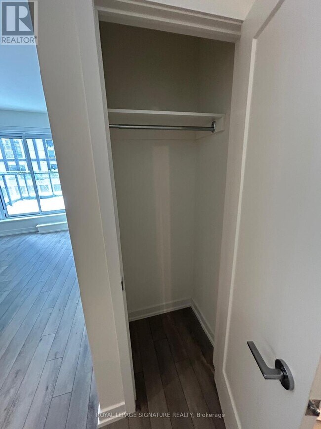 Photo du bâtiment - 89 Church St